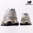 New Balance 9060 'White Black Metallic Silver' U9060JRB