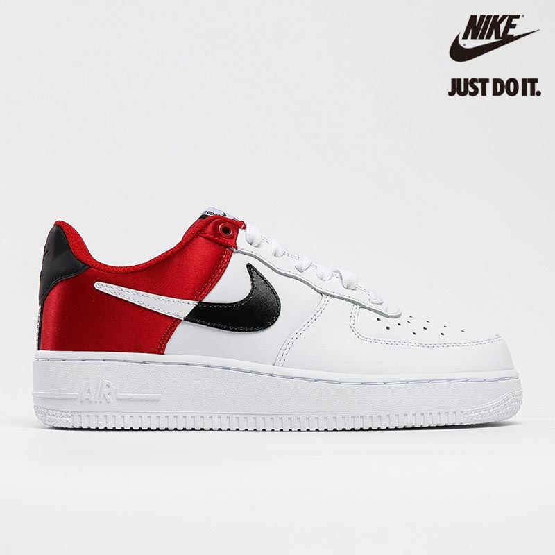 Nike Air Force 1 '07 trainers in white/red-BQ4420-600