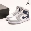 Air Jordan 1 Mid 'Wolf Grey Midnight Navy' DQ8426-104