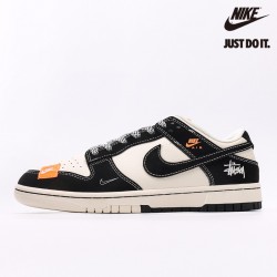 Nike Dunk Low Retro x Stussy