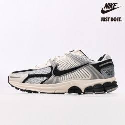 Nike Zoom Vomero 5 'PRM' Nike Zoom Vomero 5 'PRM'
